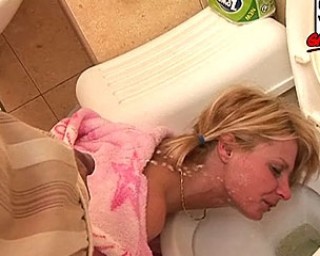 Hot blondie in pissing and gangbang action